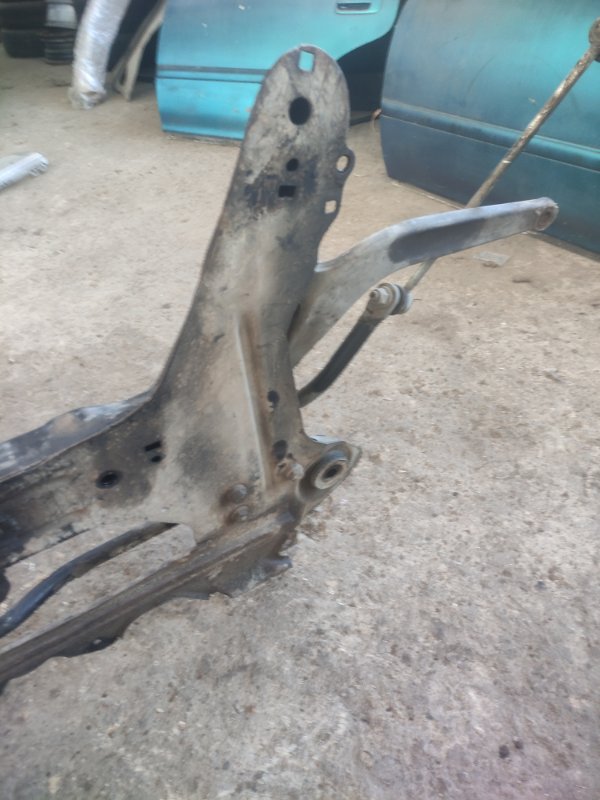 Балка продольная под ДВС Peugeot 406 1999 8B