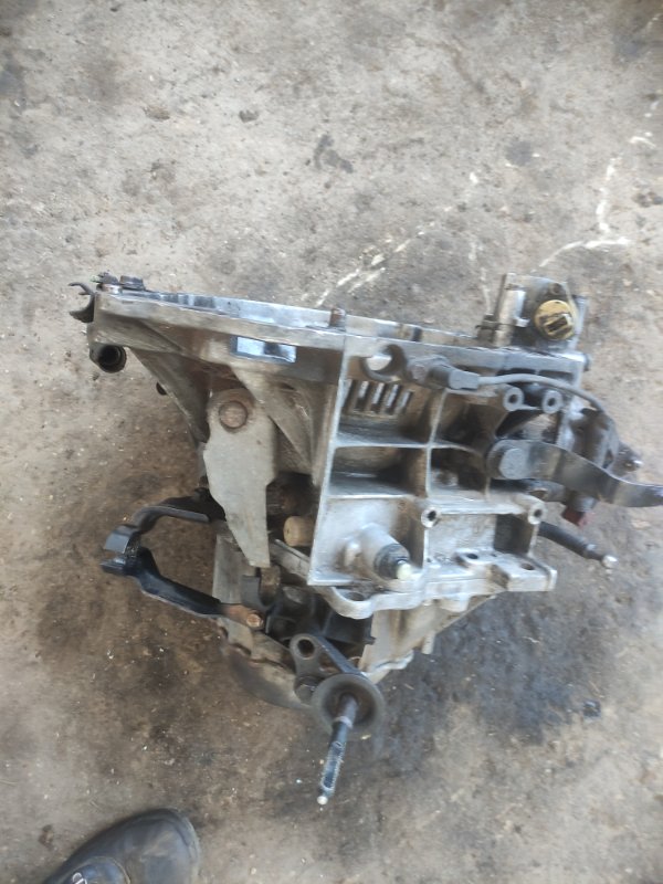 МКПП Peugeot 406 1999 8B