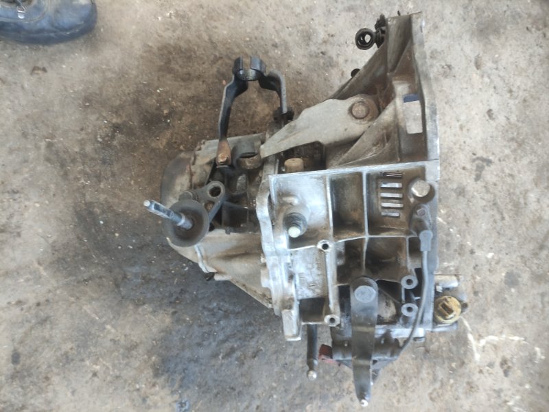 МКПП Peugeot 406 1999 8B