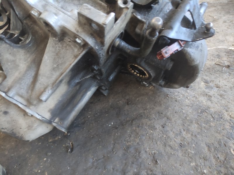 МКПП Peugeot 406 1999 8B