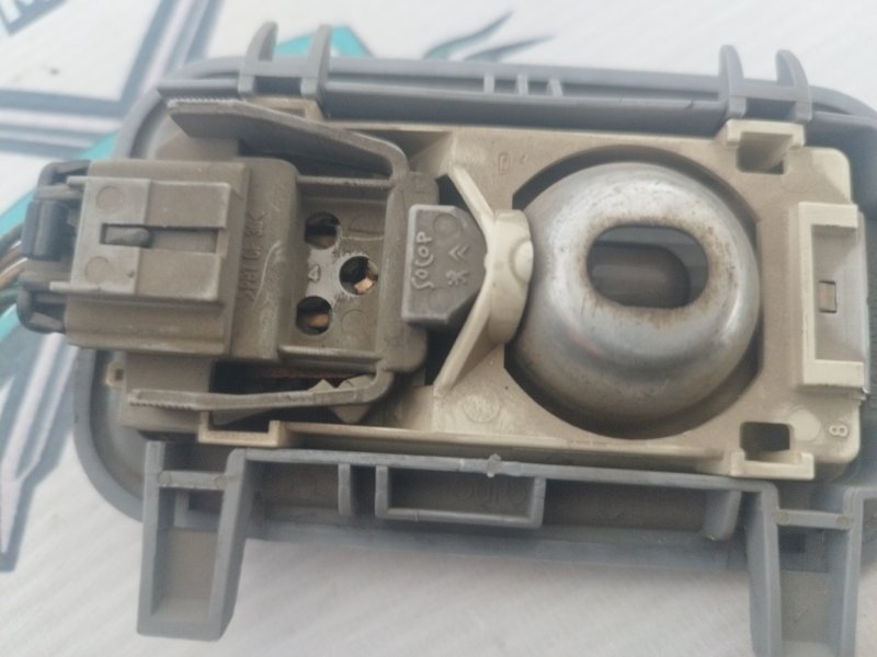 Плафон подсветки салона Peugeot 406 1999 8B