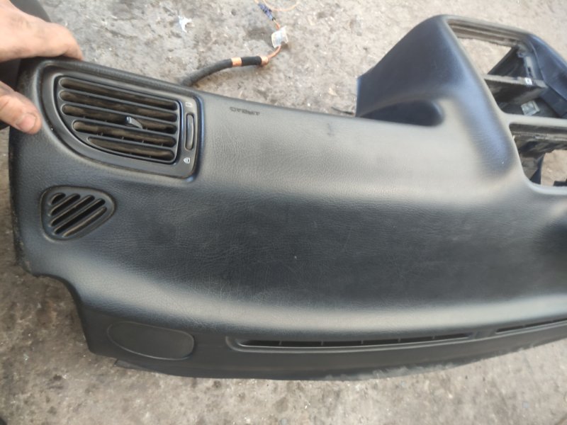 Торпедо Peugeot 406 1999 8B