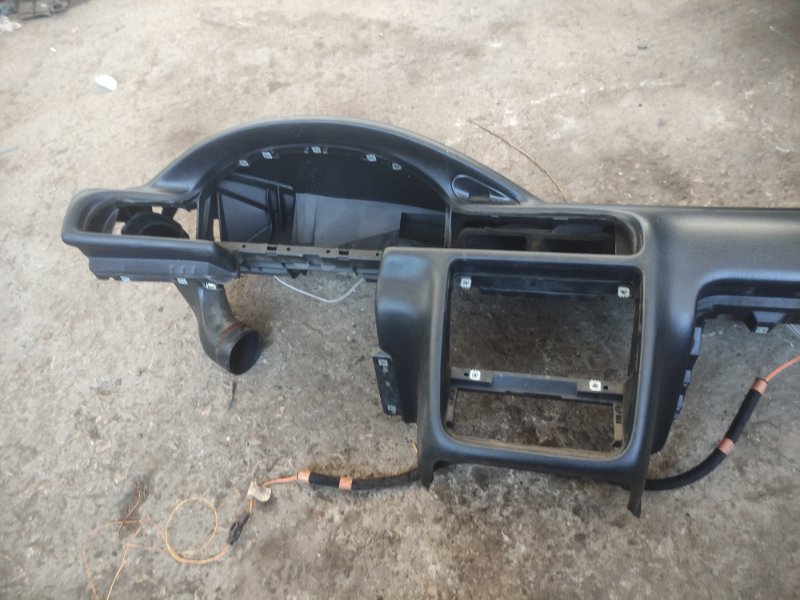 Торпедо Peugeot 406 1999 8B
