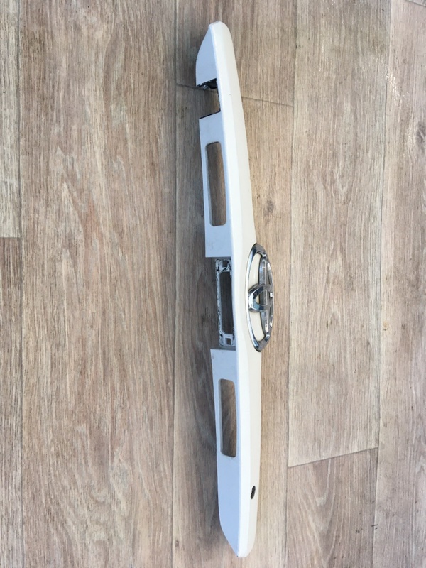 Накладка двери багажника Toyota Camry 2008 ACV 40