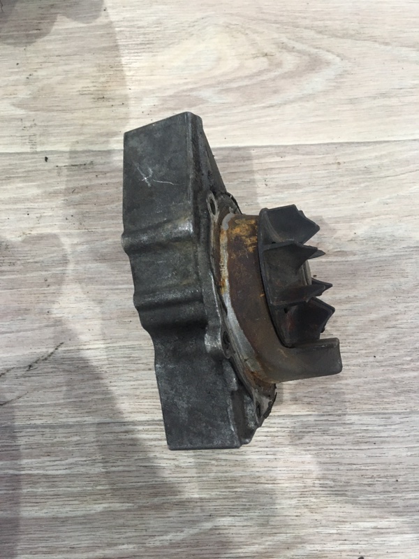 Помпа Peugeot 406 1999 8B