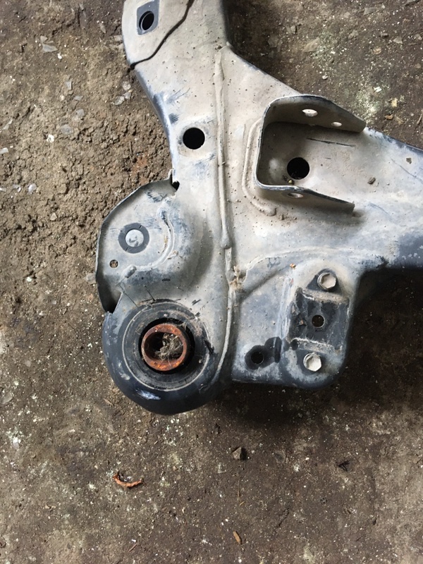 Балка подвески Toyota Camry 2008 ACV 40
