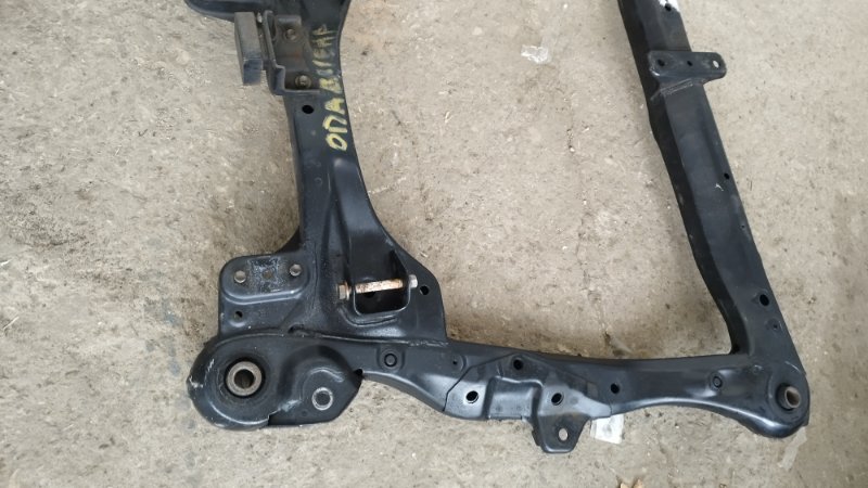 Балка продольная под ДВС Toyota Camry ACV30