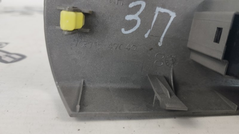 Кнопка стеклоподъемника Toyota Prius 2007 NHW20