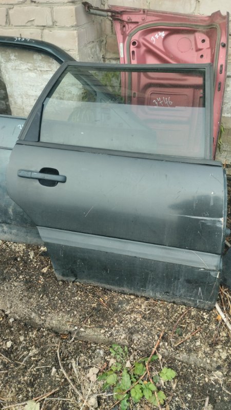 Дверь боковая Volkswagen Passat