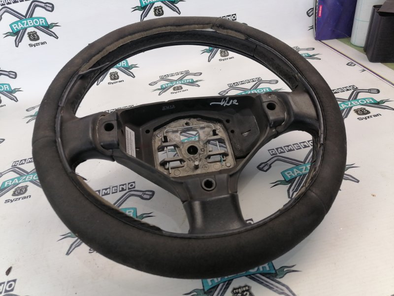 Руль Peugeot 308 2008 308