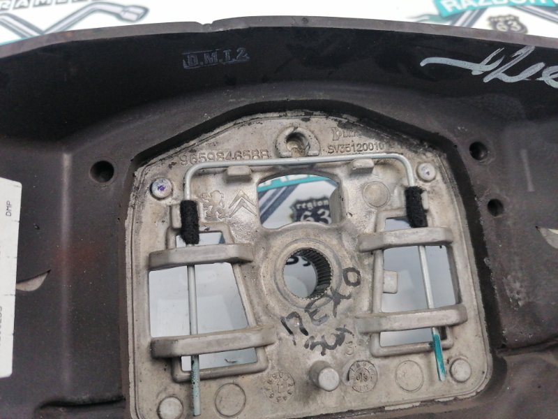 Руль Peugeot 308 2008 308