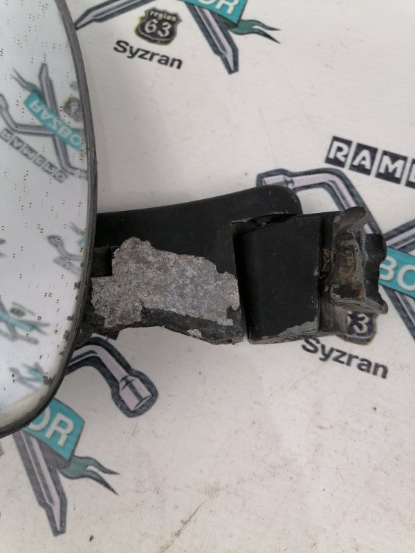 Зеркало заднего вида боковое
