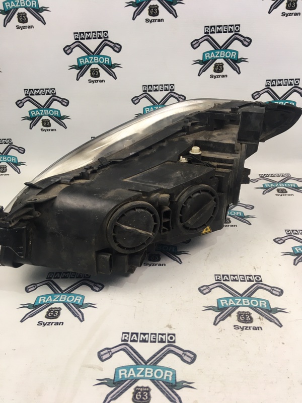 Фара ксеноновая Mercedes-Benz S-Class 2008 w221