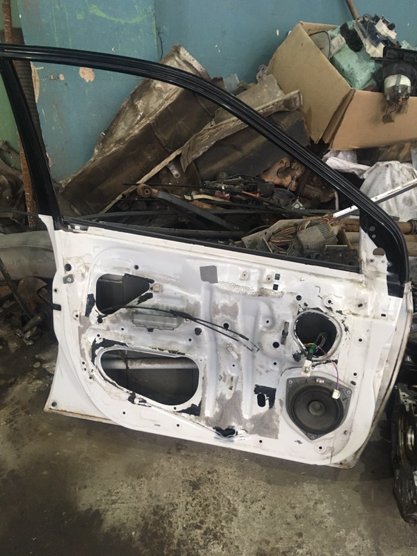 Дверь боковая Toyota Prius 1998 NHW10
