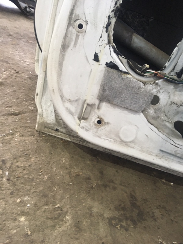 Дверь боковая Toyota Prius 1998 NHW10