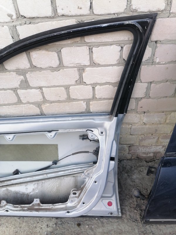 Дверь боковая Volkswagen Passat 1989