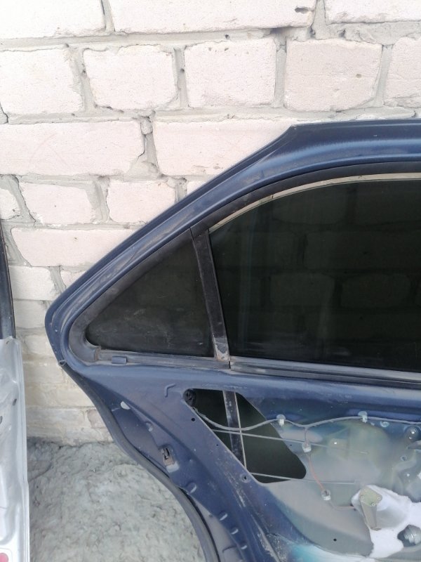 Дверь боковая Peugeot 406