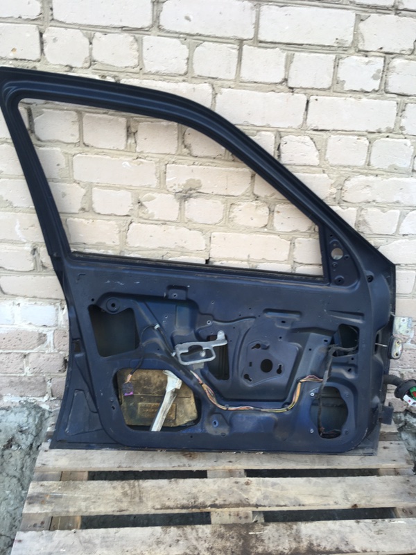 Дверь боковая Peugeot 406