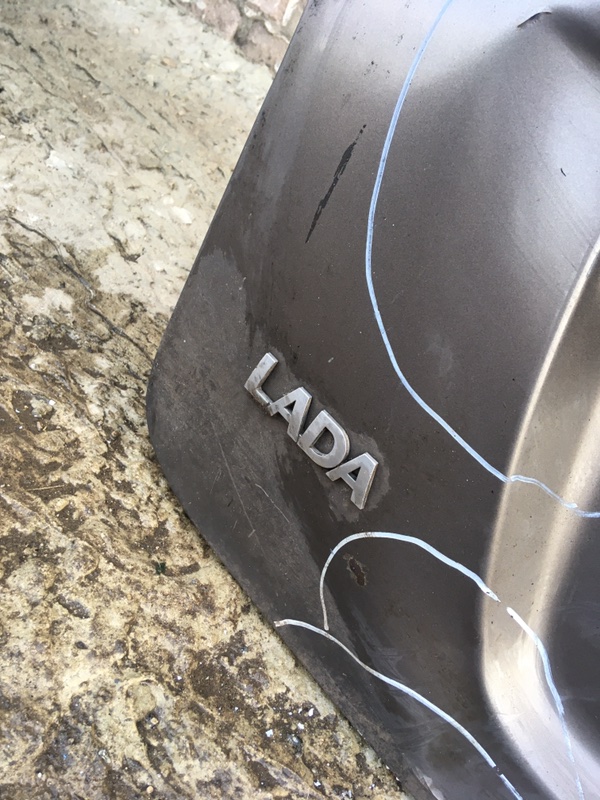 Крышка багажника Lada kalina