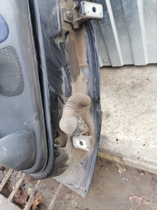 Дверь боковая Peugeot 206