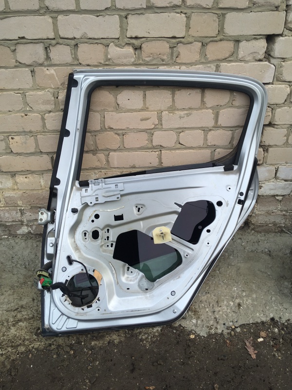 Дверь боковая Peugeot 308 2008 308