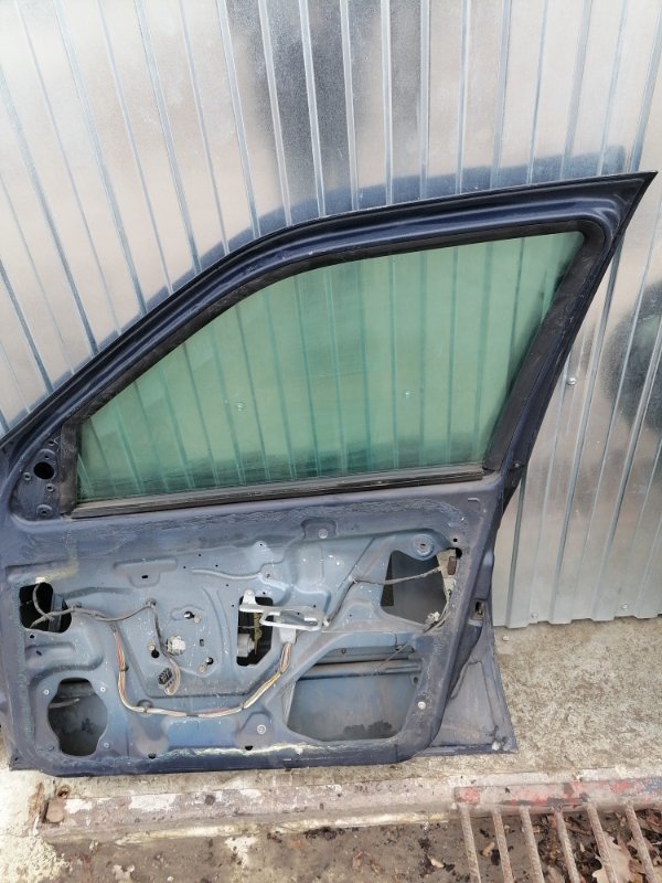 Дверь боковая Peugeot 406
