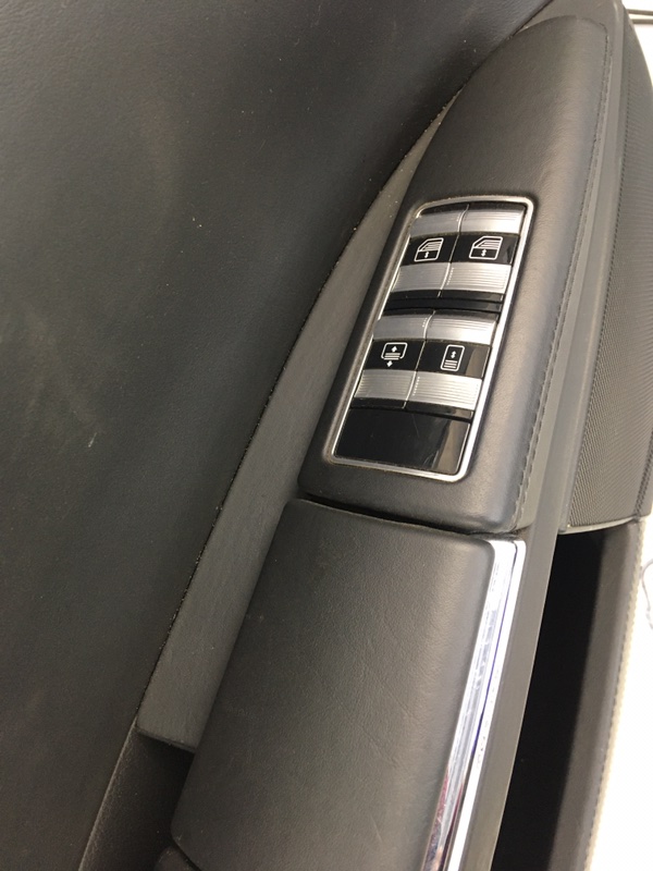 Обшивка боковой двери Mercedes-Benz S-Class 2008 w221