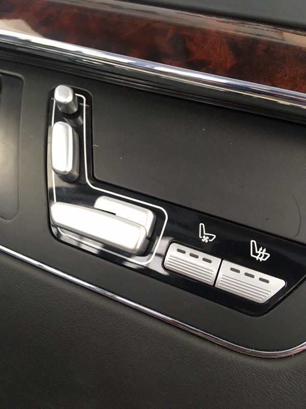 Обшивка боковой двери Mercedes-Benz S-Class 2008 w221