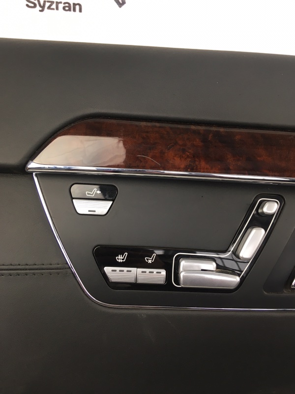 Обшивка боковой двери Mercedes-Benz S-Class 2008 w221