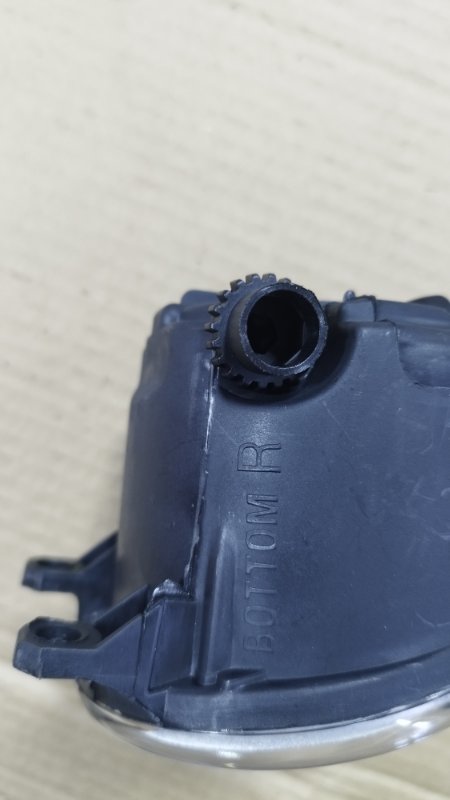 Фара противотуманная Toyota Camry ACV 40