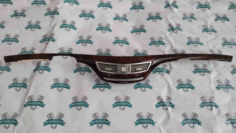 Накладка на торпедо Mercedes-Benz S-Class 2008 w221