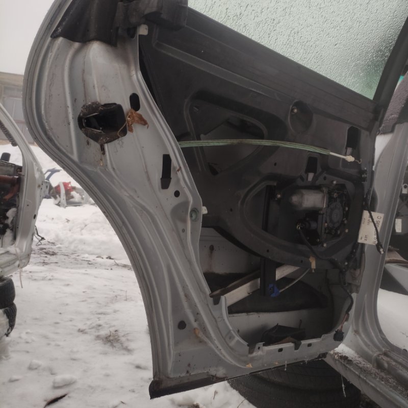 Дверь боковая AUDI A3 8l