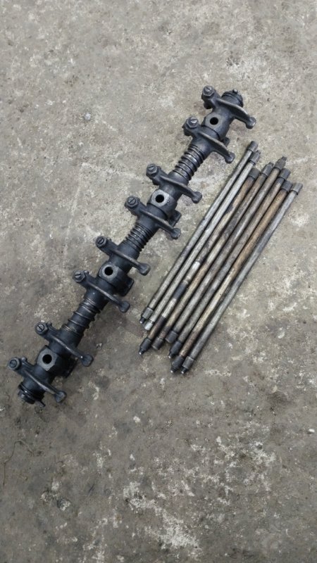 Ось коромысел ГАЗ 24