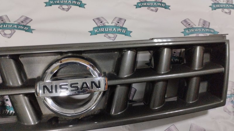 Решетка радиатора Nissan X-Trail 2008 TNT31
