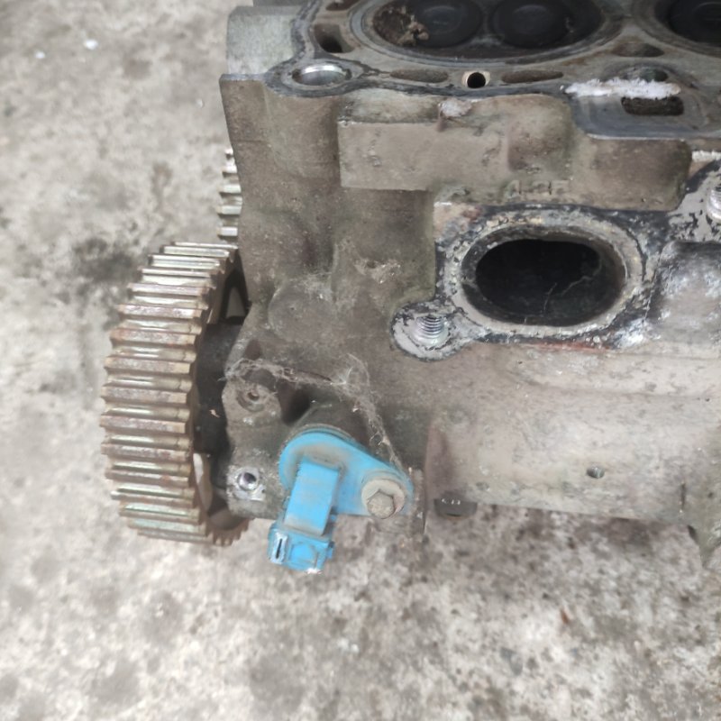 Головка блока цилиндров FORD Fiesta 2008 mk6