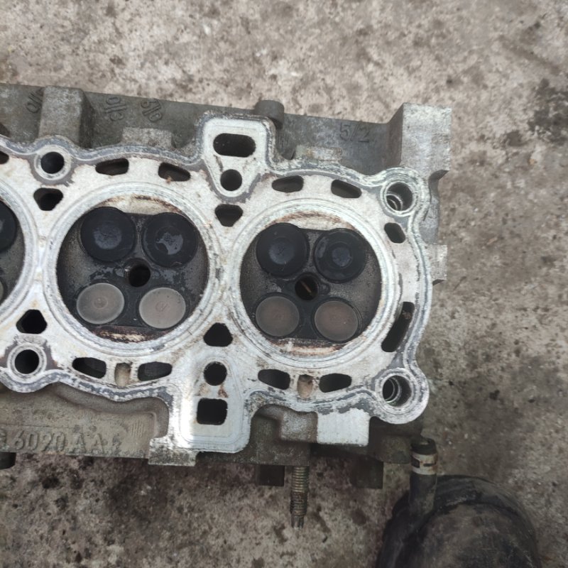Головка блока цилиндров FORD Fiesta 2008 mk6