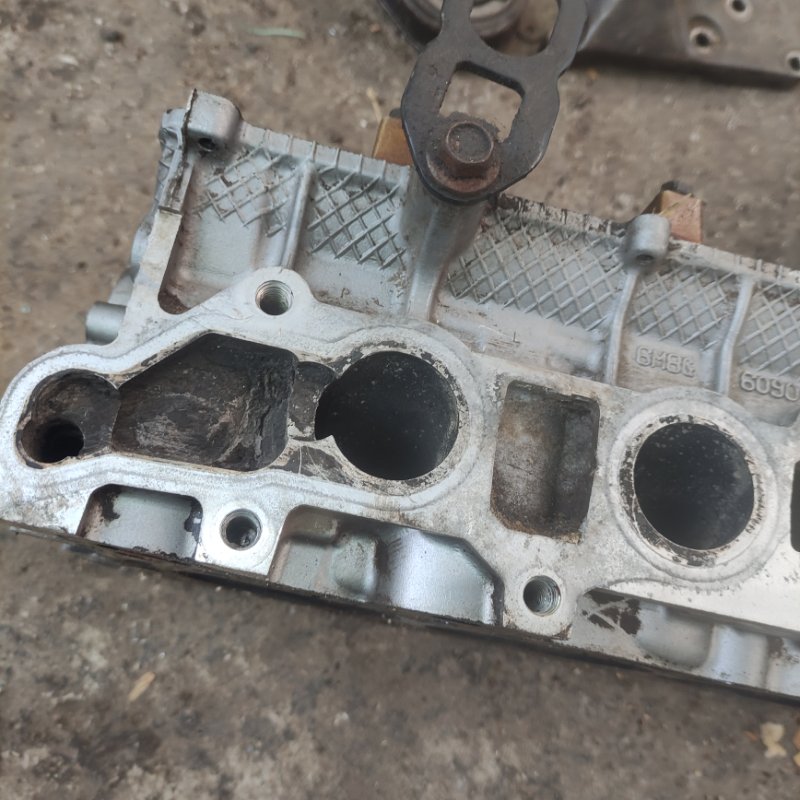 Головка блока цилиндров Mazda 6 2004 GG