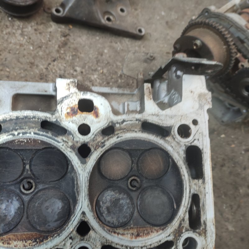Головка блока цилиндров Mazda 6 2004 GG