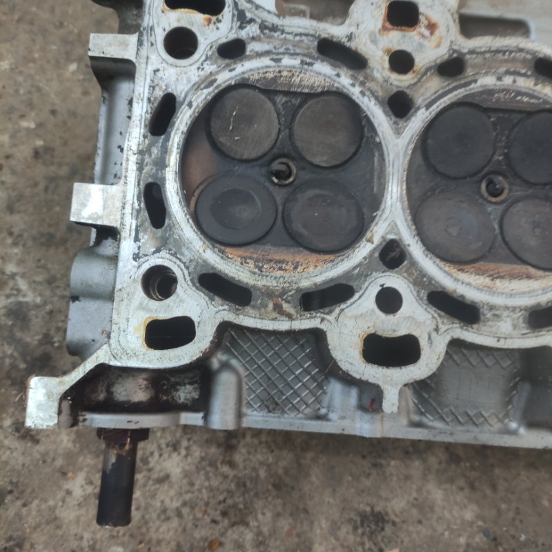 Головка блока цилиндров Mazda 6 2004 GG