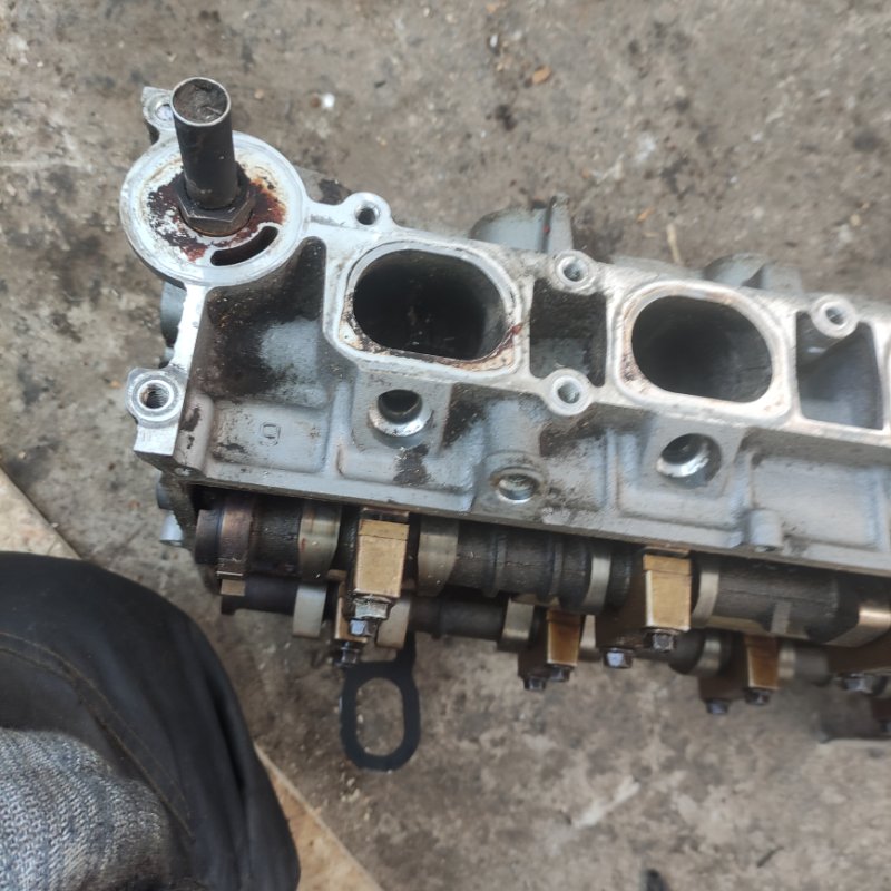 Головка блока цилиндров Mazda 6 2004 GG