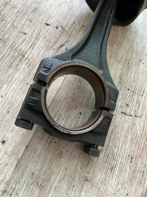 Поршень Opel Vectra B