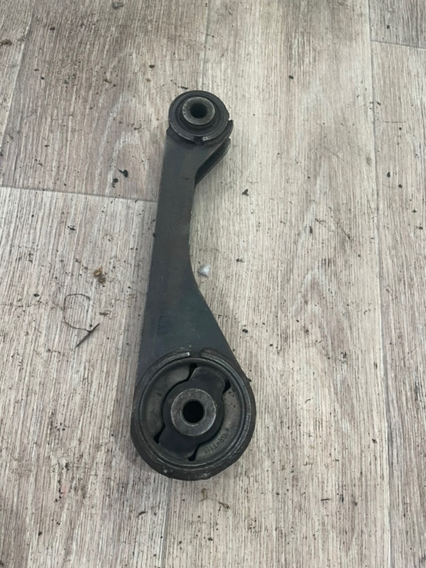 Подушка двигателя Toyota Prius 1998 NHW10