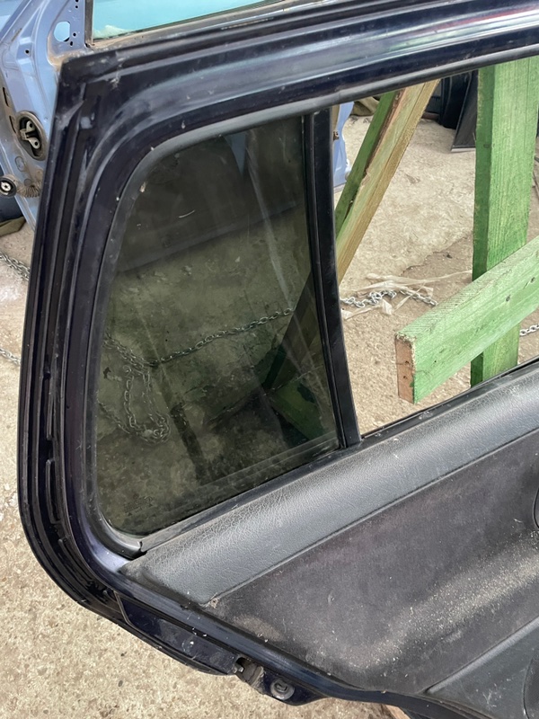 Дверь боковая Volkswagen Jetta