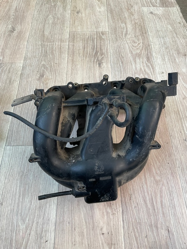 Коллектор впускной Ford Contour 1995 Contour