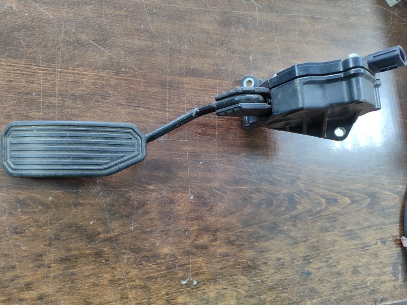 Педаль газа Toyota Camry 2008 ACV 40