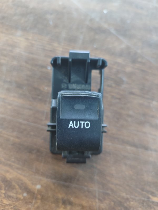 Кнопка стеклоподъемника Toyota Camry 2008 ACV 40