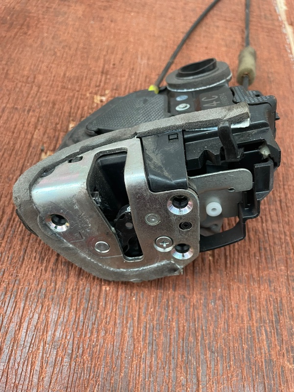 Замок боковой двери Toyota Camry 2008 ACV 40