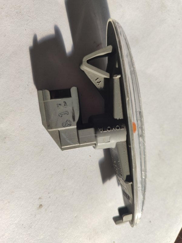 Повторитель поворота в крыло Toyota Camry 2008 ACV 40