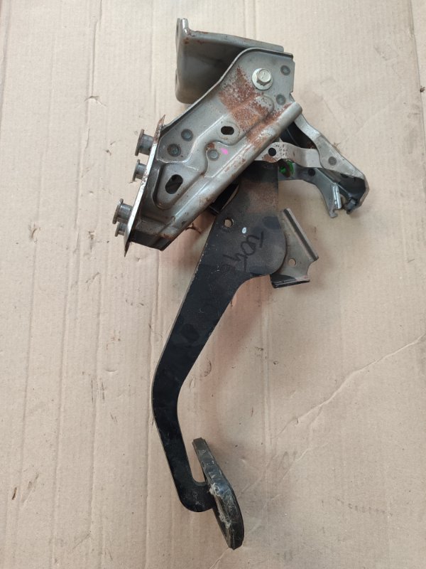 Педаль тормоза Toyota Camry 2008 ACV 40