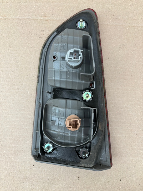 Стоп-сигнал Daihatsu Max L950S EF-VE 2003